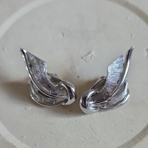 Vintage Silver Clip-On Abstract Flower Earrings